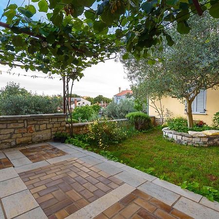 Apartment Macan, Beautiful Green Oasis Pula Ngoại thất bức ảnh
