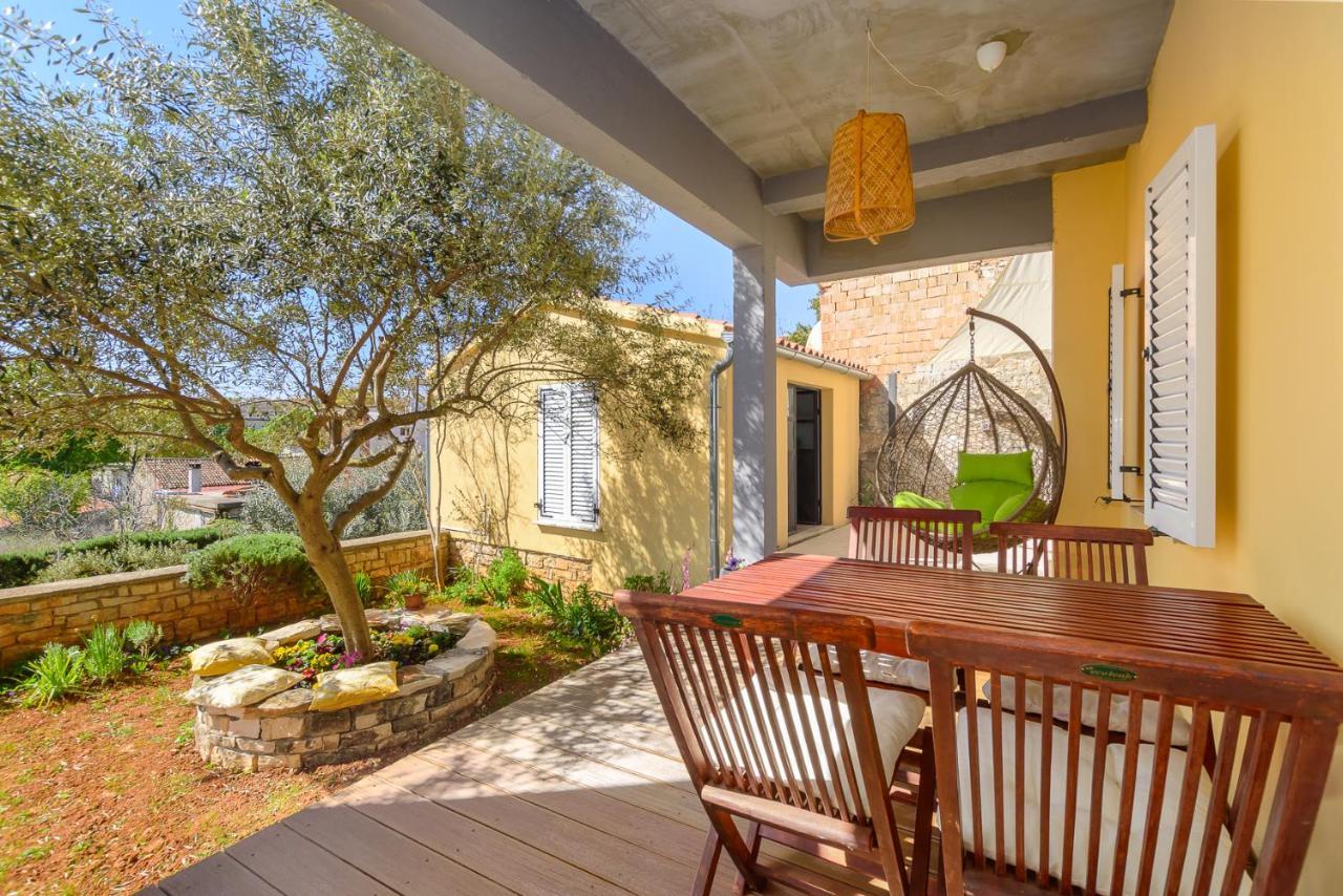 Apartment Macan, Beautiful Green Oasis Pula Ngoại thất bức ảnh