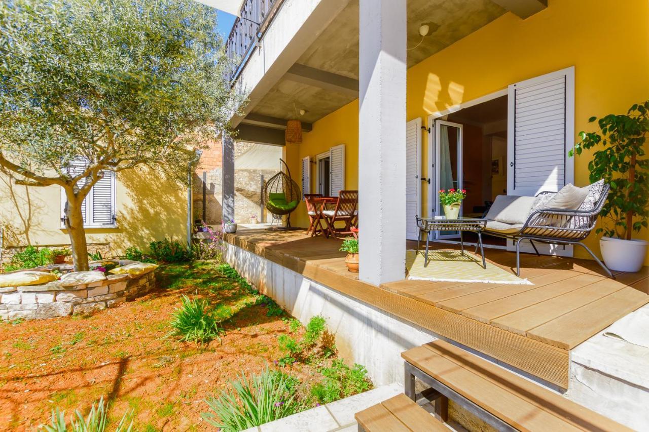 Apartment Macan, Beautiful Green Oasis Pula Ngoại thất bức ảnh